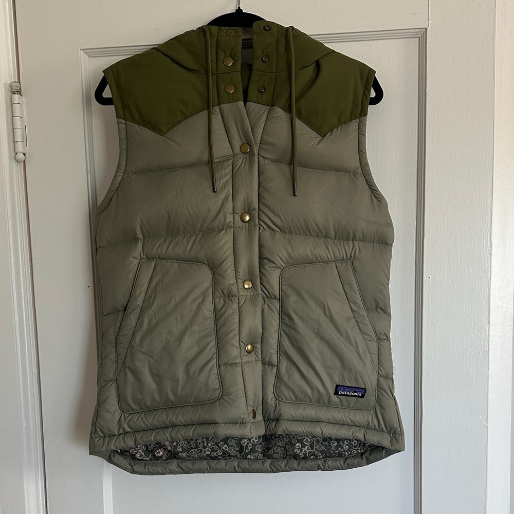 Like New Patagonia Two-Tone Green Hooded Vest